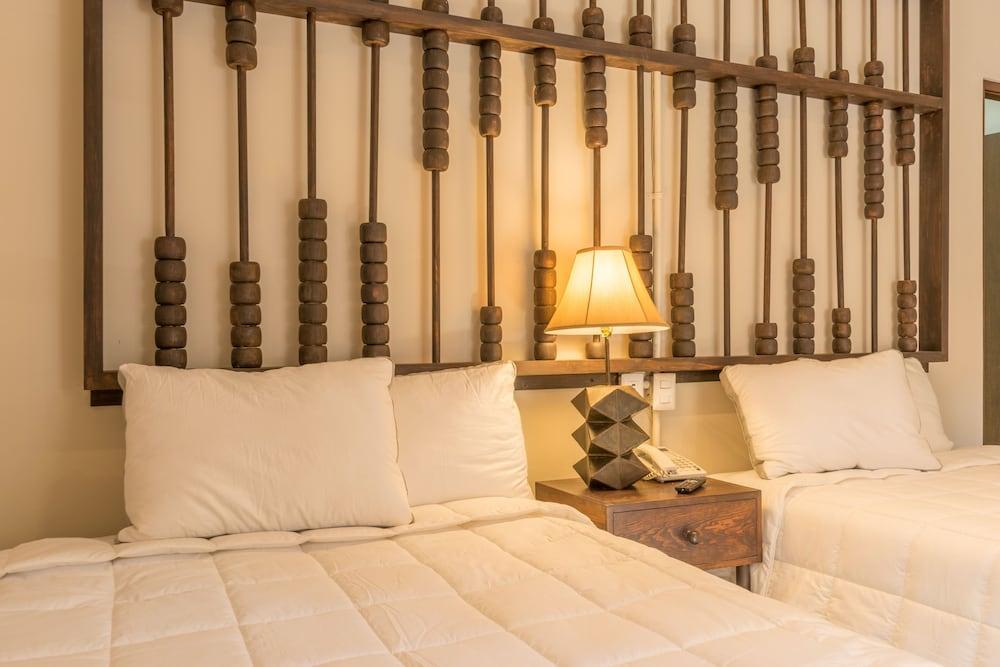 Hotel Verbena Альенде Экстерьер фото