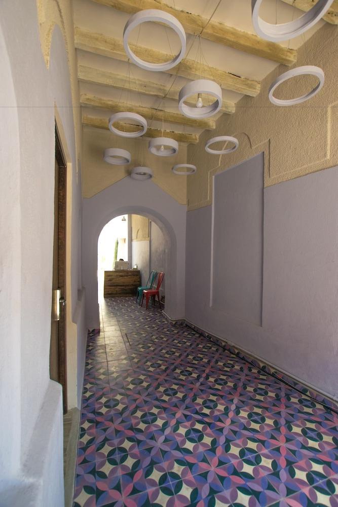 Hotel Verbena Альенде Экстерьер фото